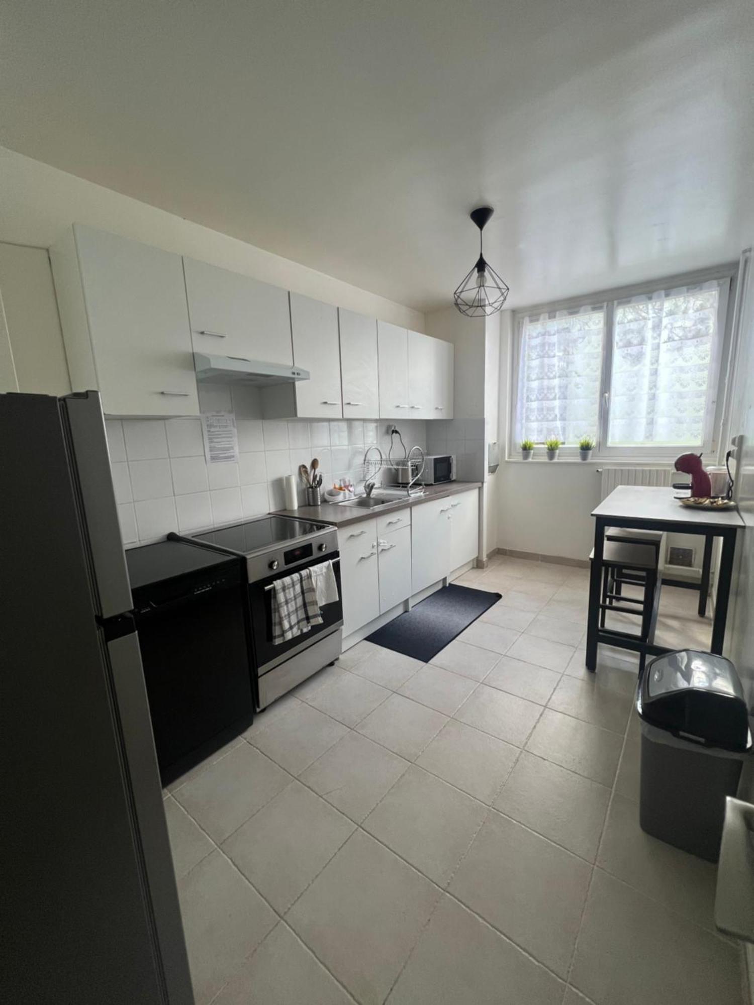 Méry-sur-Oise Appt T3, 65 M2 Proche De Paris 아파트 외부 사진